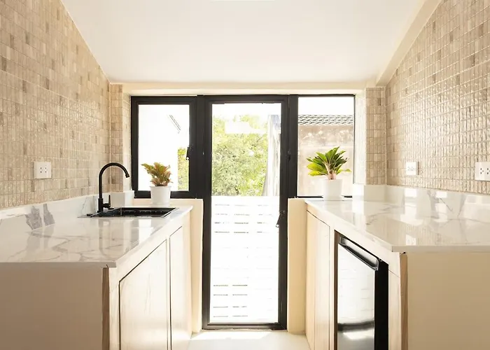 For 3 Guests With Kitchen At Center Sathorn 아파트
